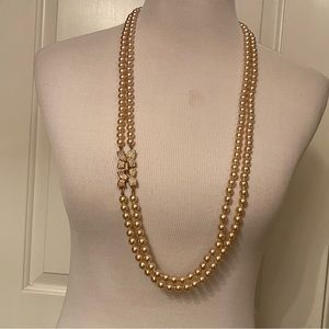KENNETH JAY LANE KJL NECKLACE DOUBLE STRAND FAUX PEARLS CREAM RHINESTONE CLASP